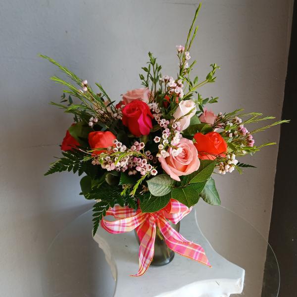 *Elevated* Mixed Colored Rose Special In a Vase