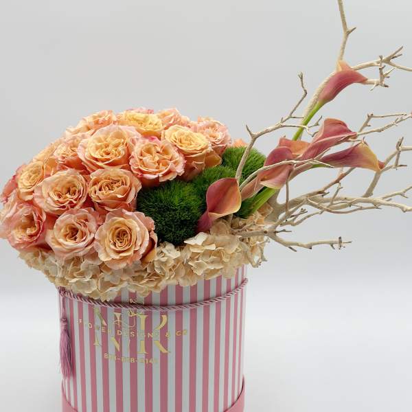 Designer Choice of Peach & Pink!