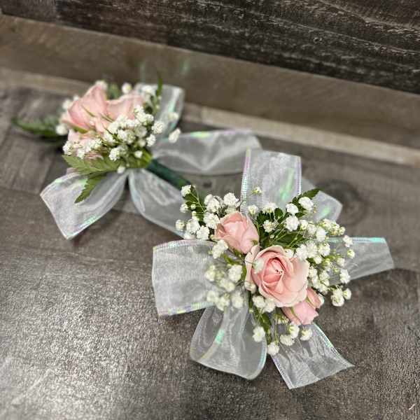 PINK COURSAGE + BOUNIER