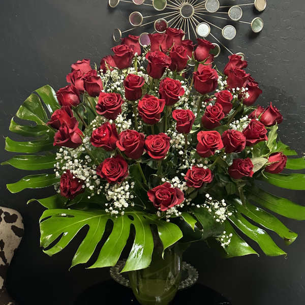 100 Rose Bouquet