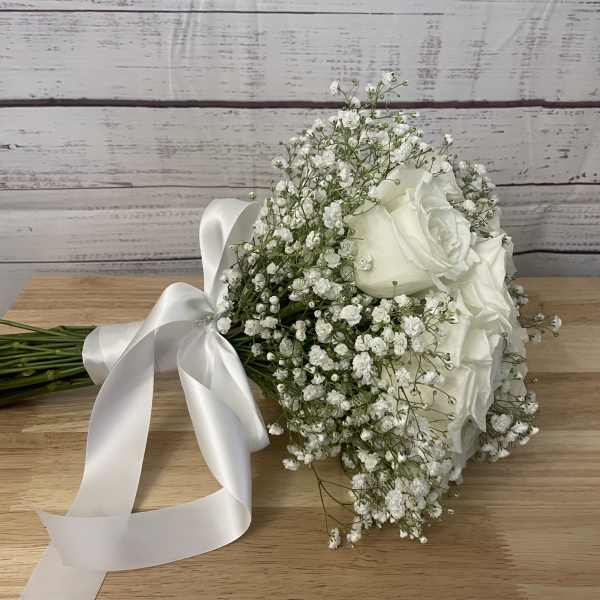 white rose bouquet