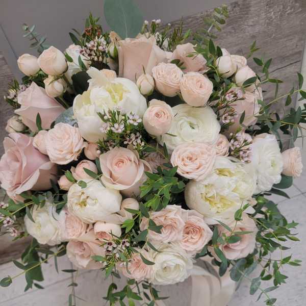 Soft light pink bouquet