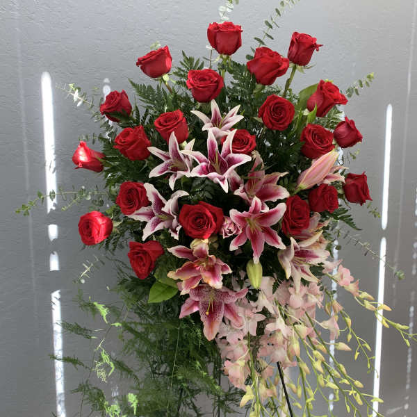 SS#09 Lily And Rose Tribute Spray