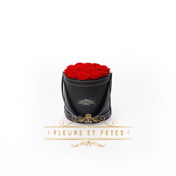 Small vegan leather box with Red Roses