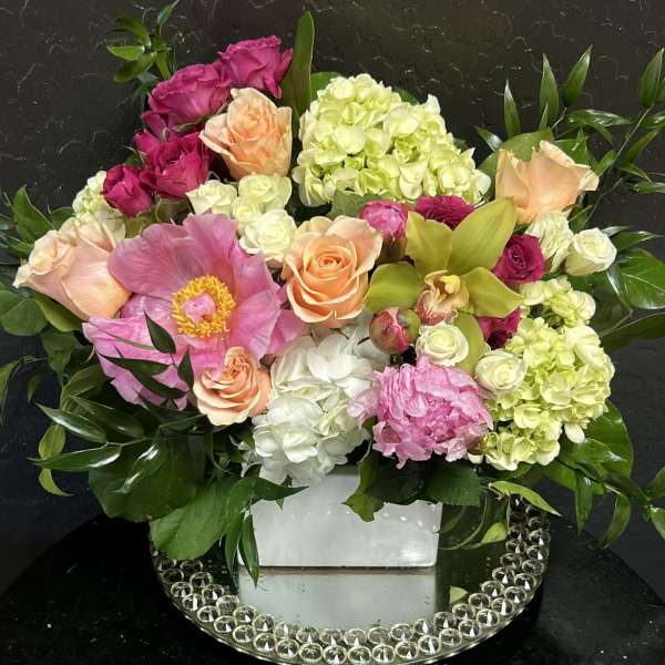 Pink Peony Lover Centerpiece