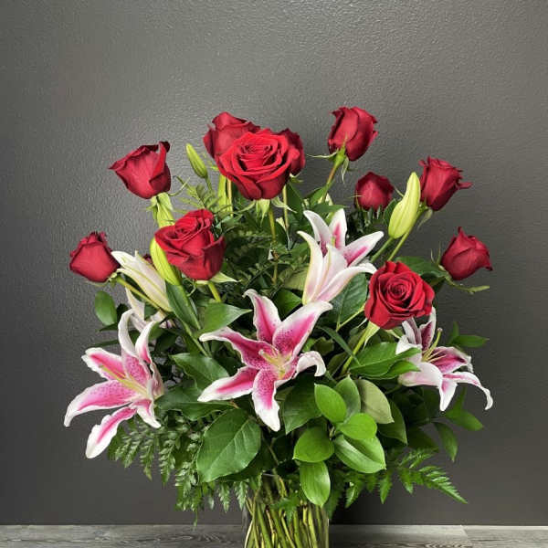 1 Dozen Red Roses with Lilies