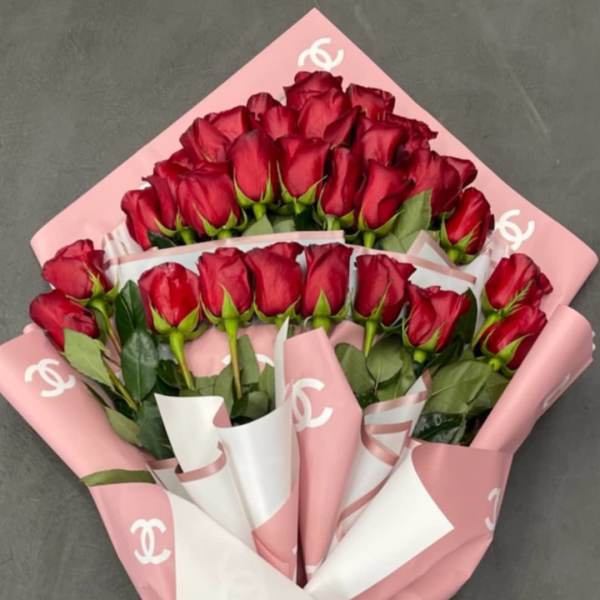 24 roses wrapped around