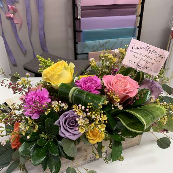 Island Box - Spring Edition