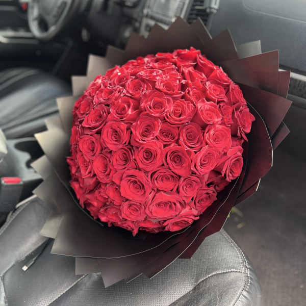 Passion Bouquet - Medium - Red Roses