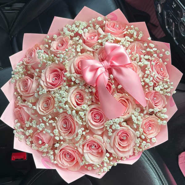 crystal pink buchon bouquet