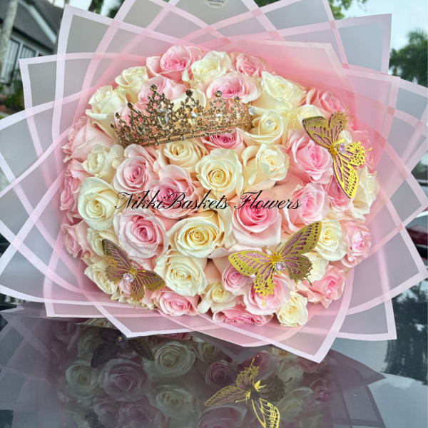 50 Roses Pink & White