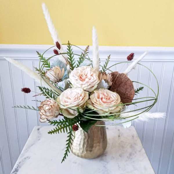 Golden Serenity Bouquet