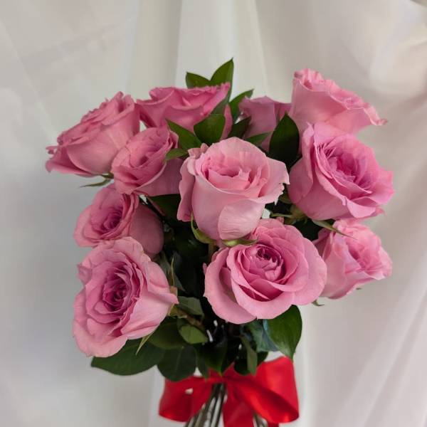 Modern Pink Rose Hand Bouquet-One Dozen