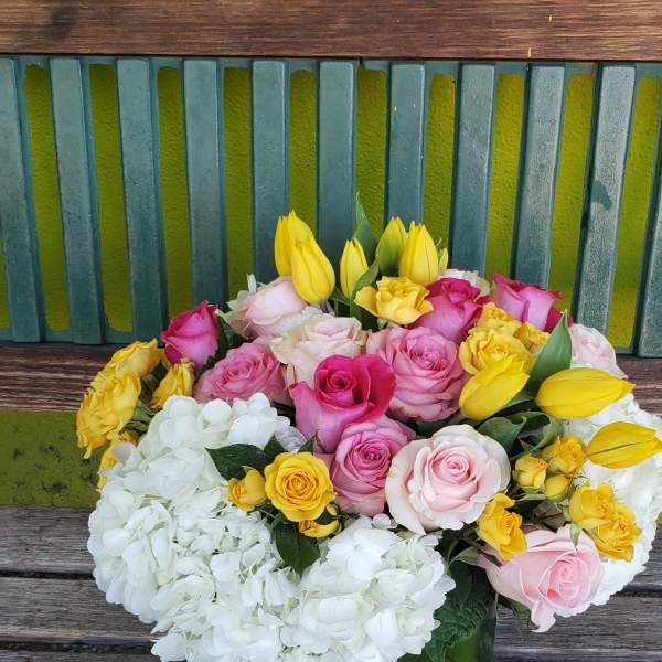 Vase colorful yellow white #81