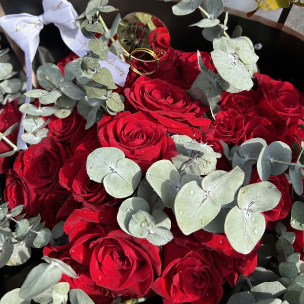 mixed bouquet with butterflies