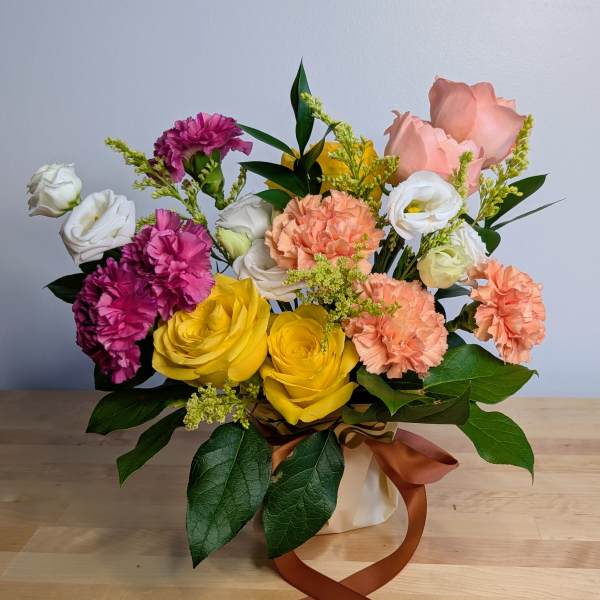 Citrus Burst - Roses, Carnations & Dianthus