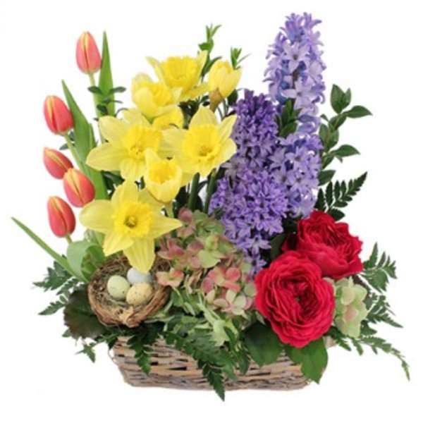 BLISSFUL GARDEN FLOWER BASKET