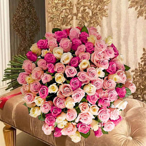 Spectacular Roses Ramo Buchon - 100 Long Stem Pink and White