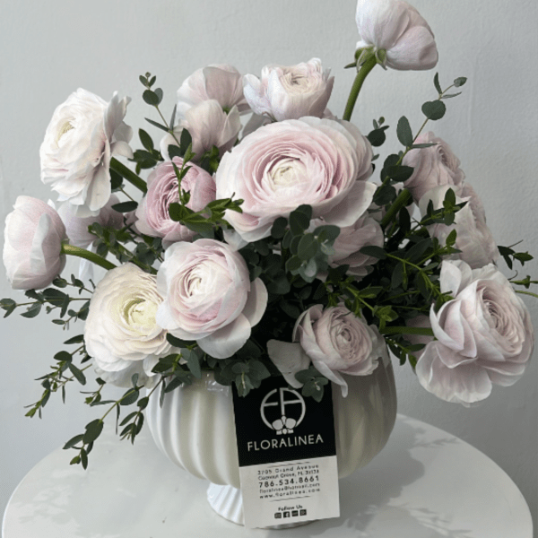 Too Pretty to Text Back