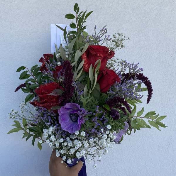 Floral Designers Choice - Dark Moody Tones