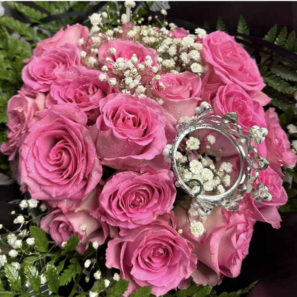 1 Dozen Roses Bouquet