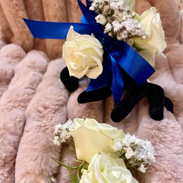 Corsage and Boutonniere Set