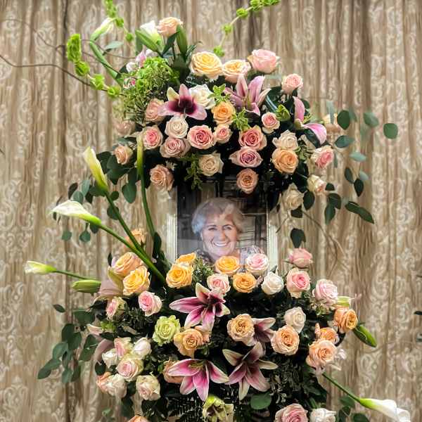 Sympathy Picture Arrangement