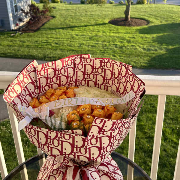 Yellow and white roses