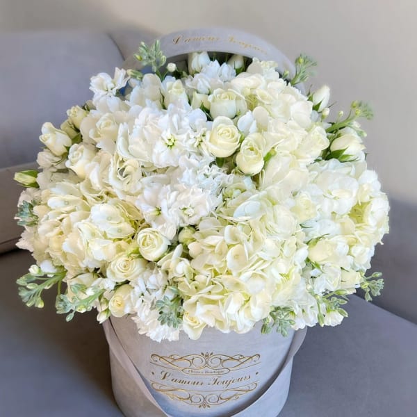 White Spring Mix Signature Box