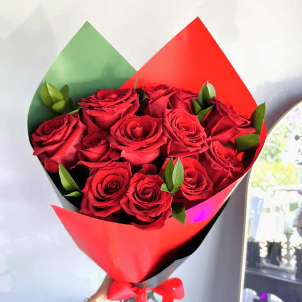 Roses by Dozen with Greenery in Bouquet (12/24/36)