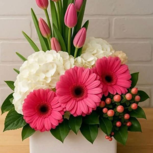 Pink Tulip and Gerbera elegance . Flower Delivery San Antonio