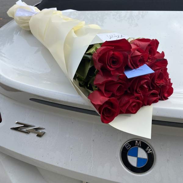 Long stem roses 60cm