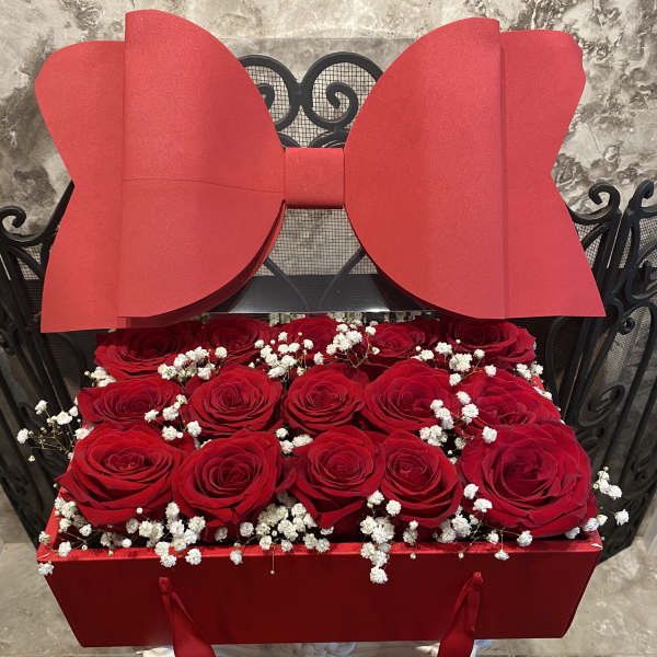 Popular Big Bow With Transparent Cover And Long Hand Carry Flower Box On Sale