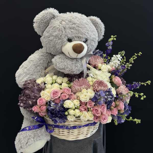 Teddy’s floral garden