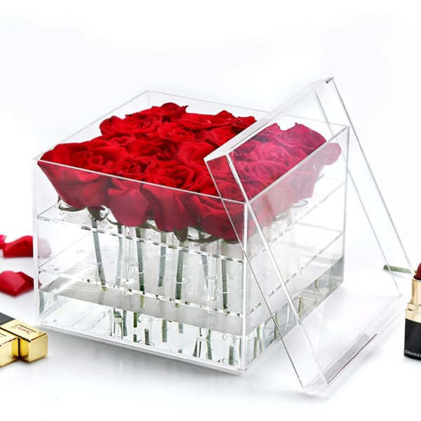 Luxury acrylic rose box