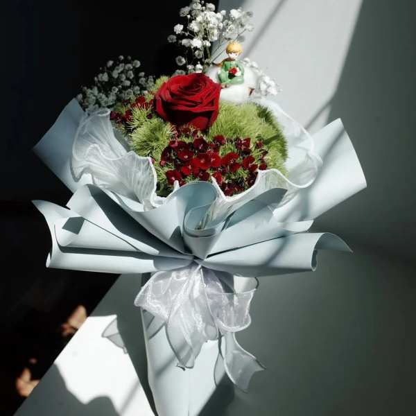 The Little Prince’s Rose Bouquet