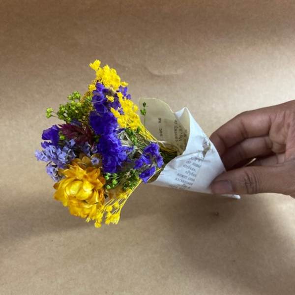 Mini Dried Bouquet - Bright Colors