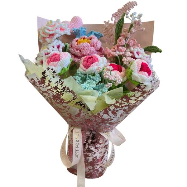 Pink crochet bouquet