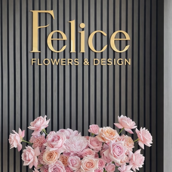 Blush Rose Garden Luxury Arrangement