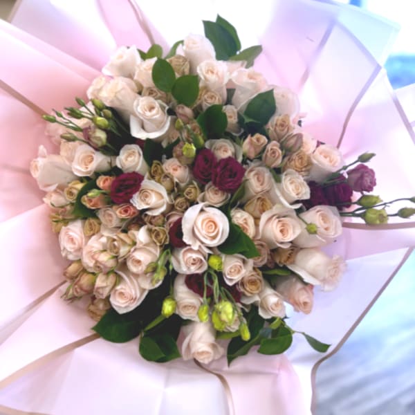 Luxury Cream & Blush Rose Bouquet