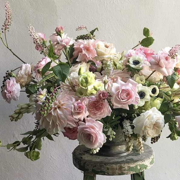 The Soft, but GORGEOUS Subtle Valentine's Arrangement.