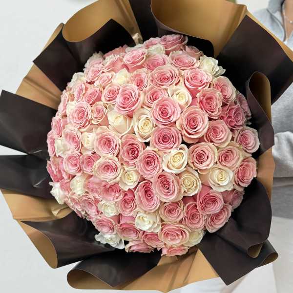 100 Roses Bouquet Pink and White