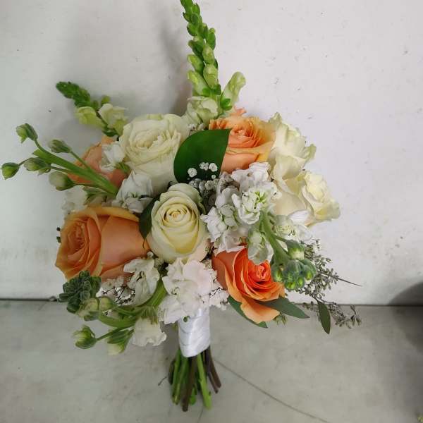 Sunshine wedding bouquet