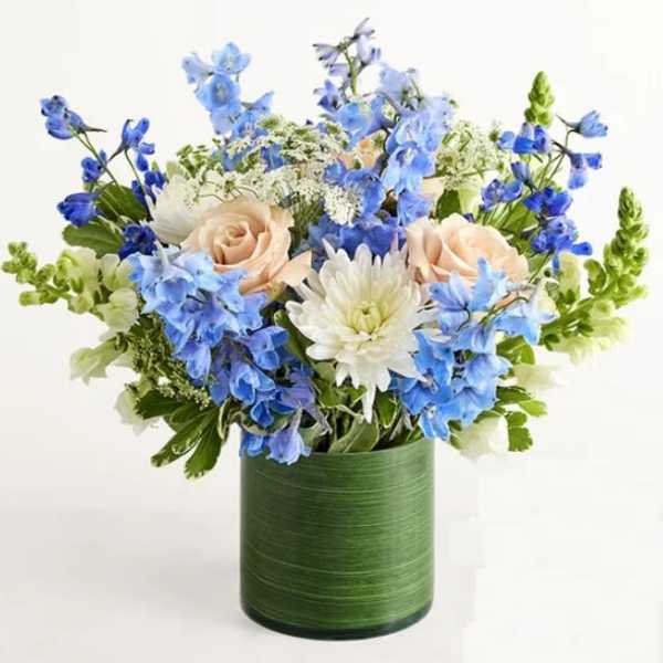 Cerulean Dreams bouquet