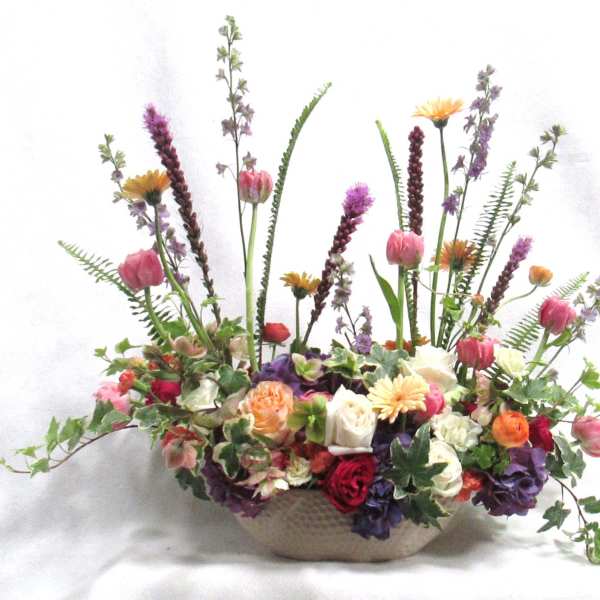 Bright Spring Garden Boat