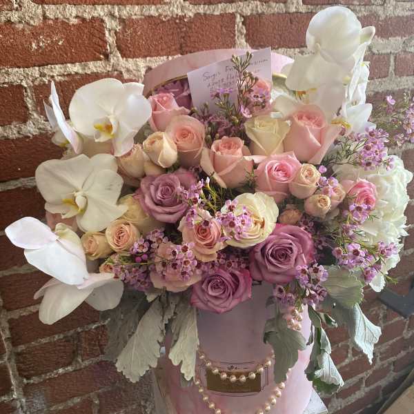 Europa - Sylmar Florist