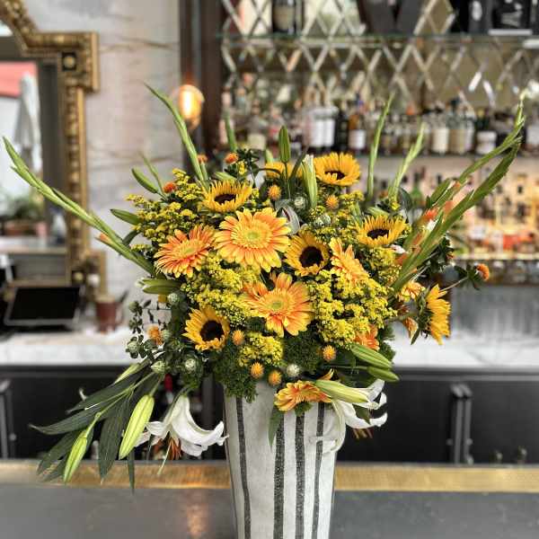 Grand Sunshine Radiance Vase