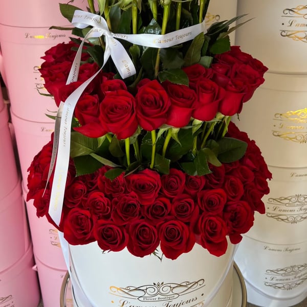 Signature Tower of Roses