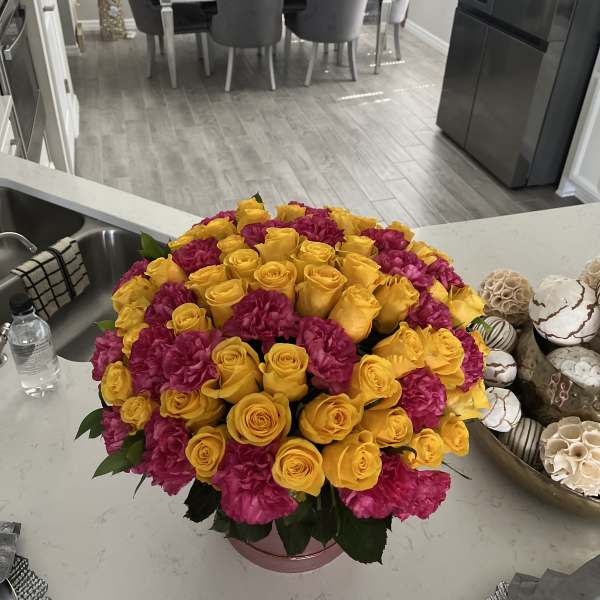 Roses and Carnations Flower Box