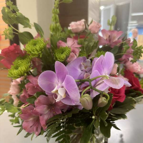 Lush Bouquet by Petals 2 Go